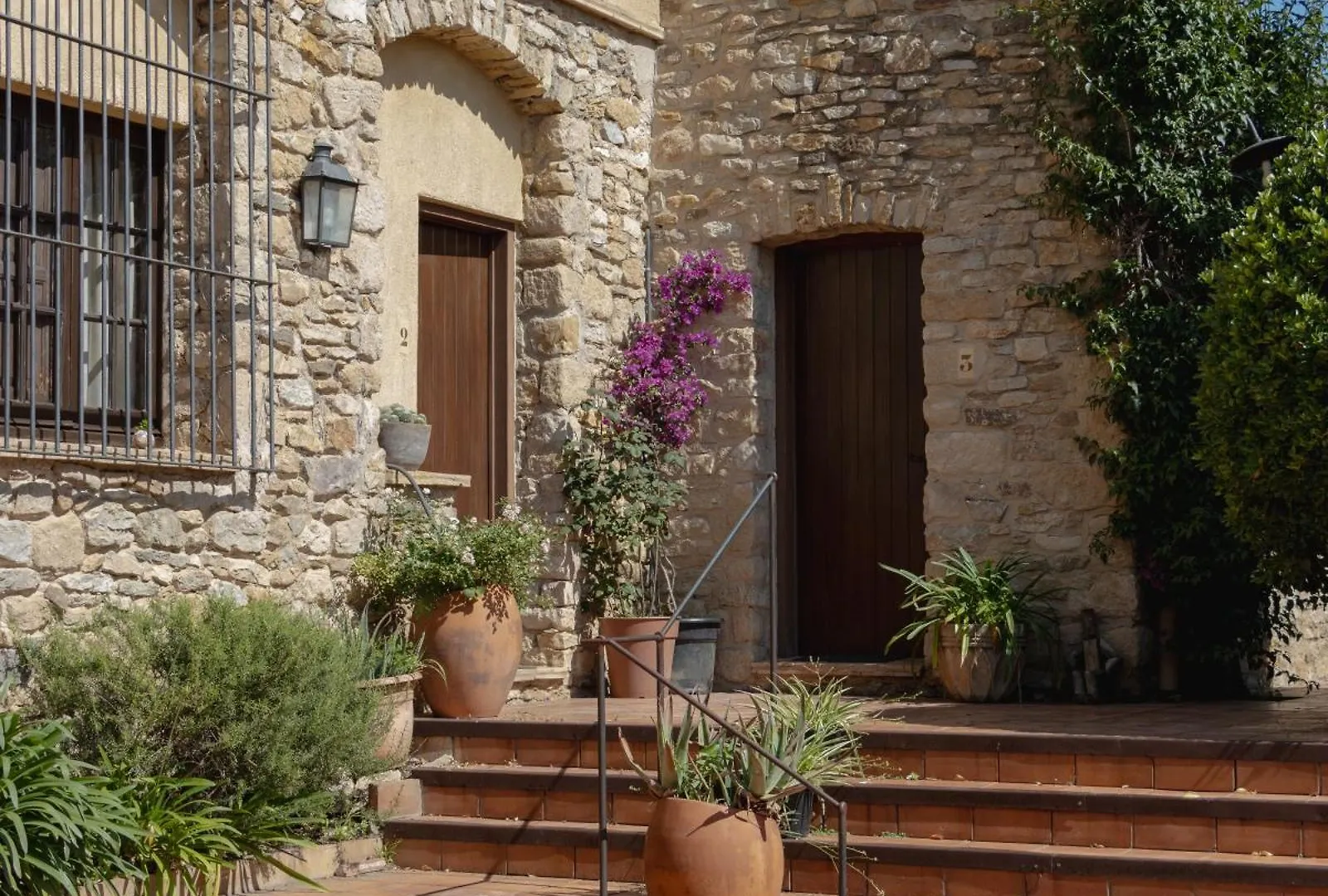 Hostal La Riera De Peratallada