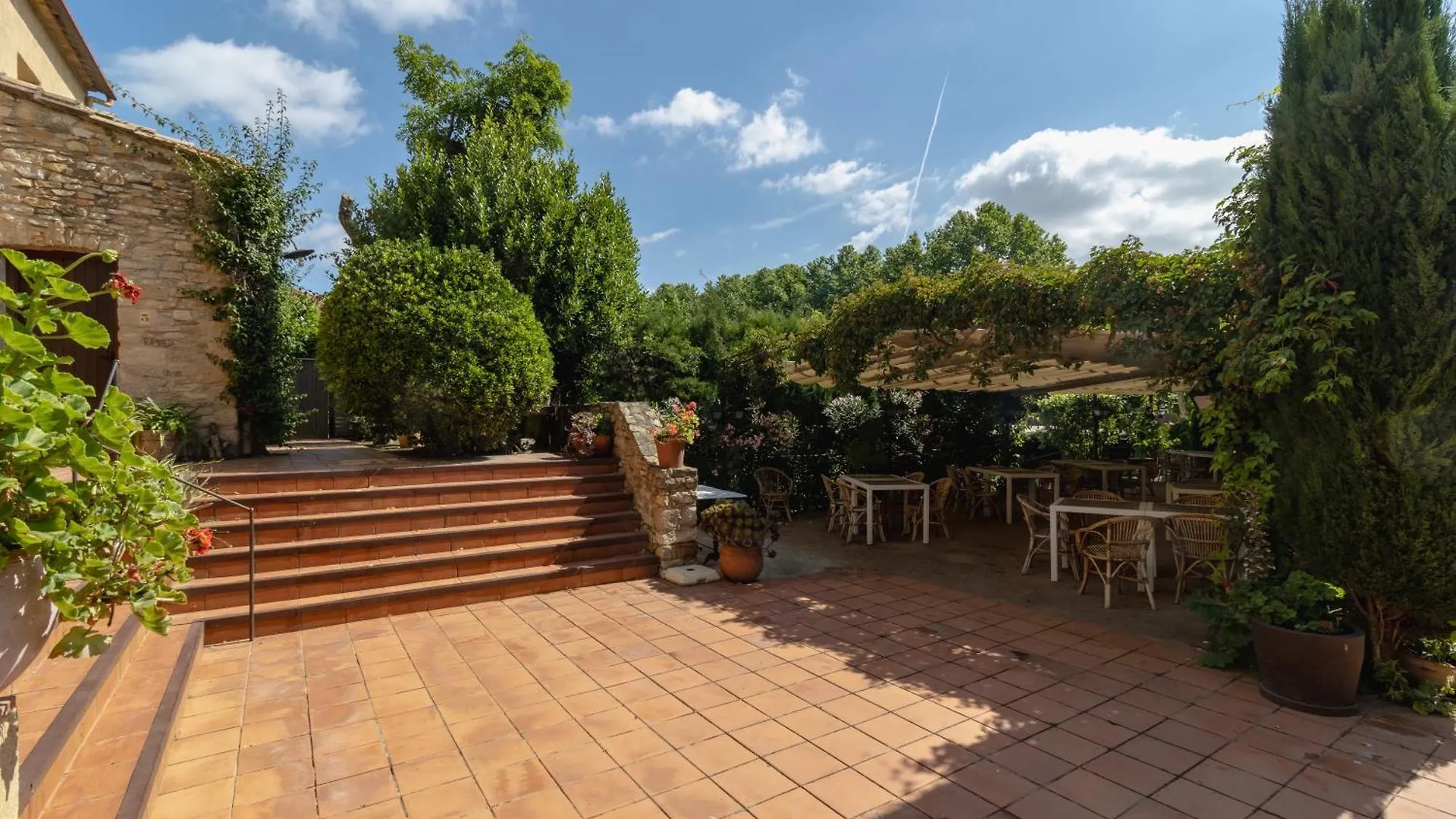 Pensión Hostal La Riera De Peratallada
